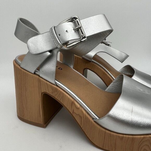 Torrid Silver and Brown Platform Heel Sandals - Size 8WW - Picture 3 of 9